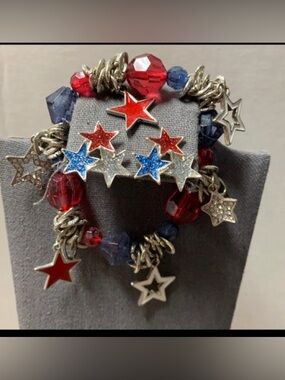 Red, white & blue stars bracelet & earrings set